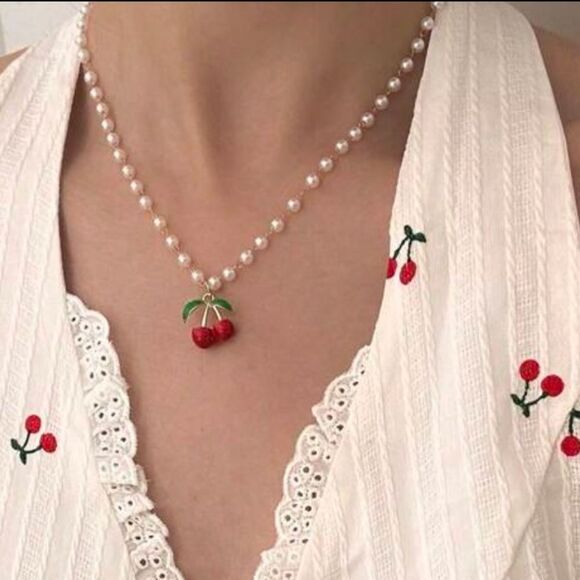 Cherry Pearl Necklace A1380 - Picture 2 of 5